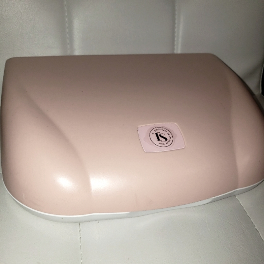 Trophyskin at-home professional microdermabrasion system
